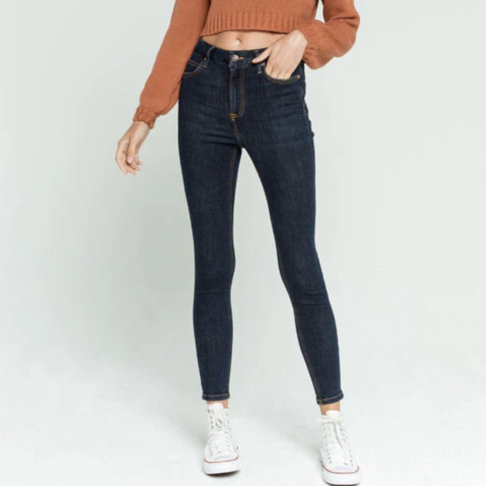 NWT Free People We The Free Montana Skinny Jeans in Dark Rinse - Picture 6 of 10